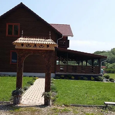 Kuruc To Gyorvar Horgasz Es Szabadido Park Maison d'hôtes *
